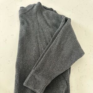 Aerie Women’s Gray Sweater